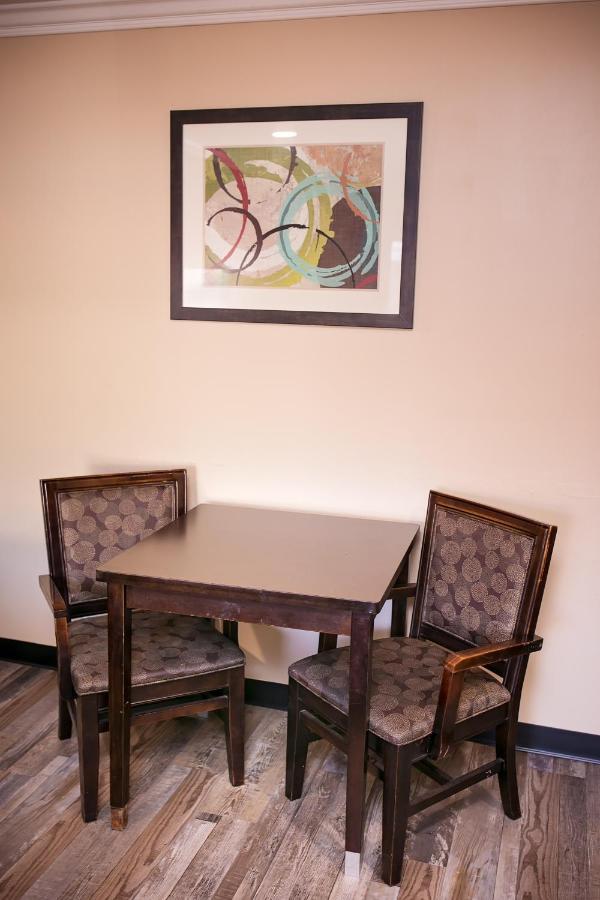 Rodeway Inn & Suites Bellflower Eksteriør billede