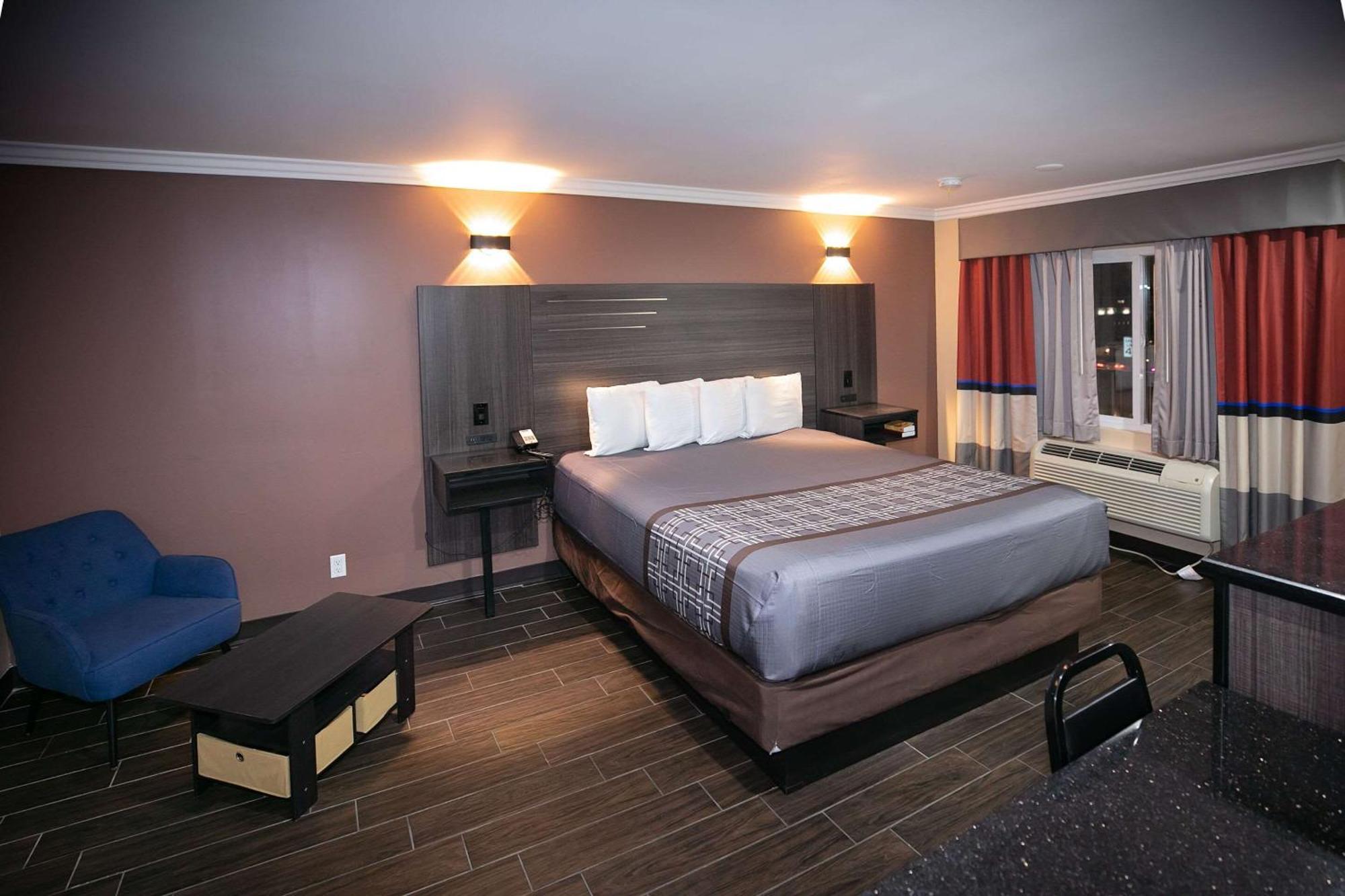 Rodeway Inn & Suites Bellflower Eksteriør billede