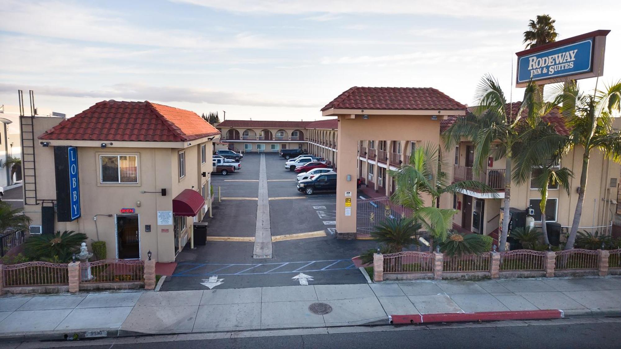 Rodeway Inn & Suites Bellflower Eksteriør billede