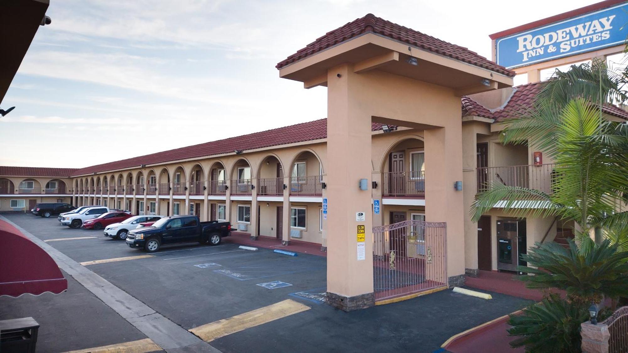 Rodeway Inn & Suites Bellflower Eksteriør billede