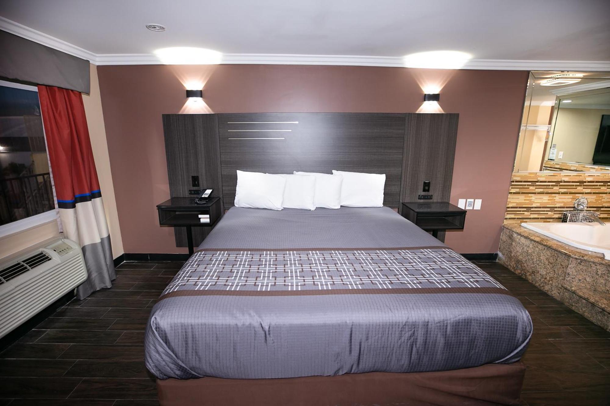 Rodeway Inn & Suites Bellflower Eksteriør billede