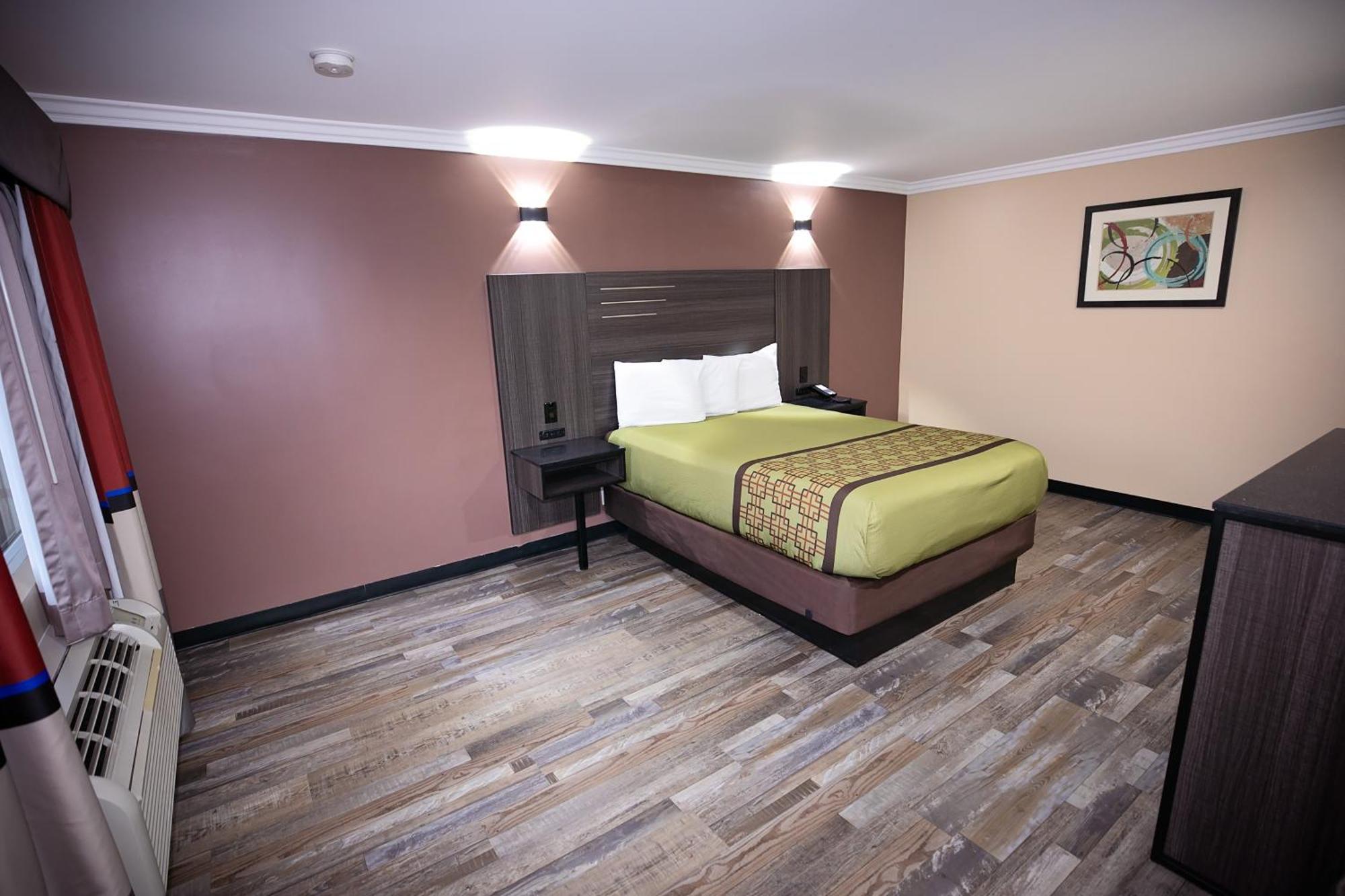 Rodeway Inn & Suites Bellflower Eksteriør billede